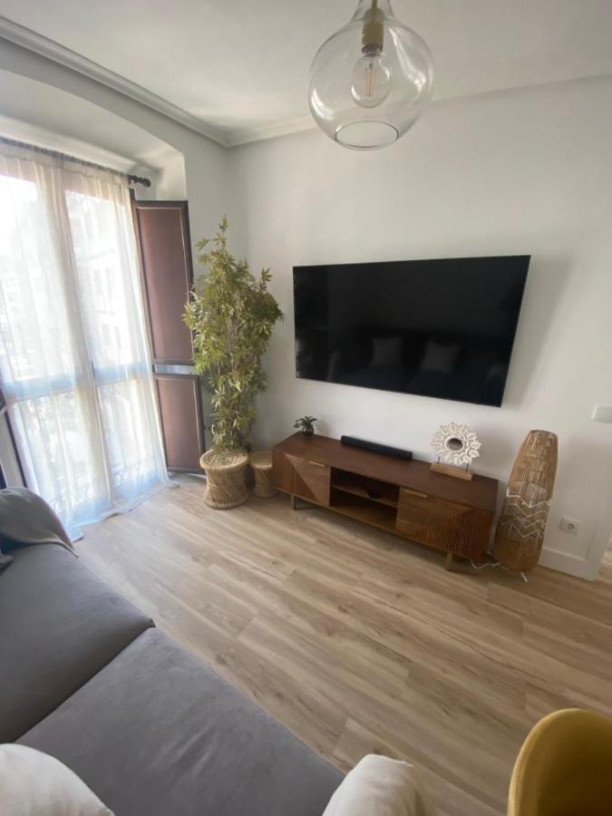 "El Paraguas Del Antiguo" Parking Privado Gratuito-Tres Dormitorios Independientes Oviedo Ngoại thất bức ảnh